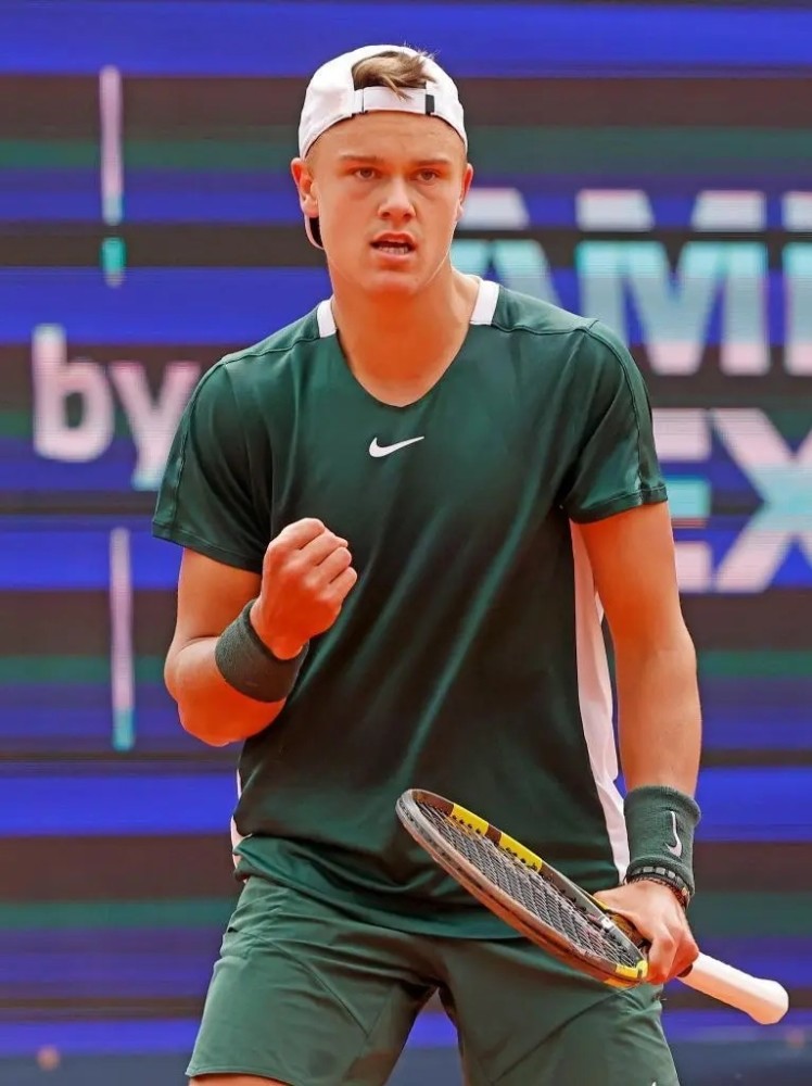 从商业运营 从商业运营