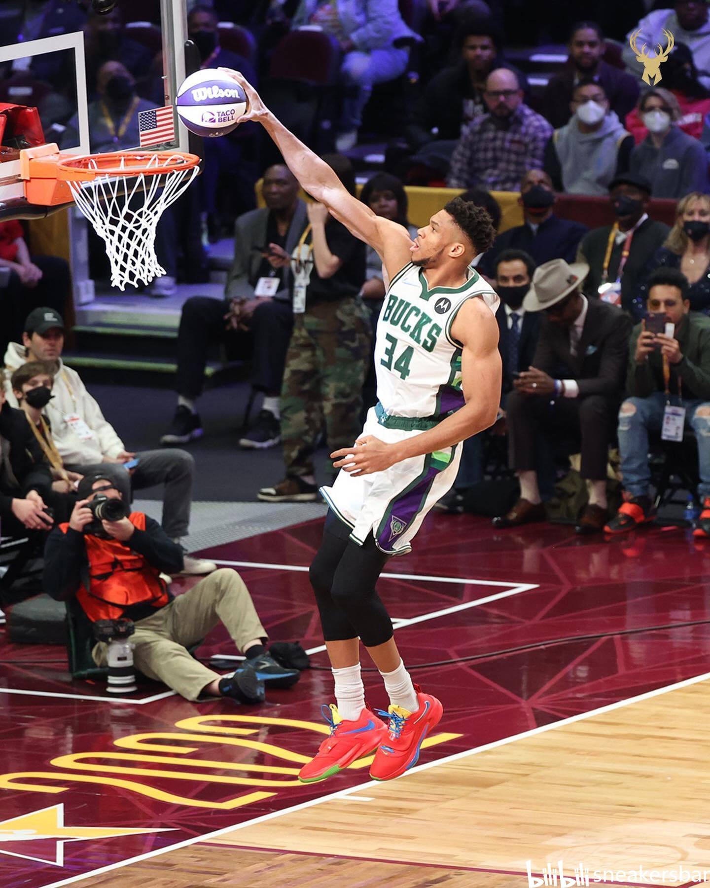 还是乔治 还是乔治