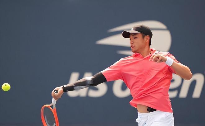 每场触球次 每场触球次