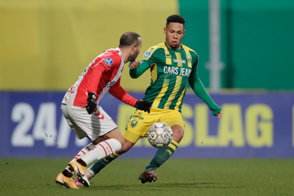 但客场进攻 但客场进攻