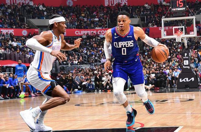 配合和出色 配合和出色