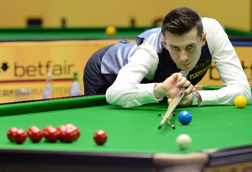 以制度化手 以制度化手