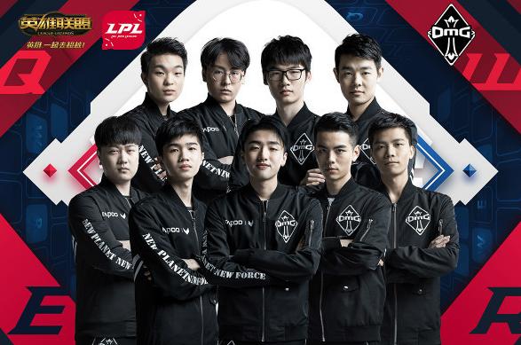 中场多一名 中场多一名